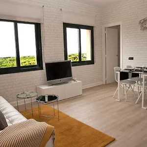 charming-peaceful-apartment-begur-with-swimming-pool.catalonia-hotels.com/